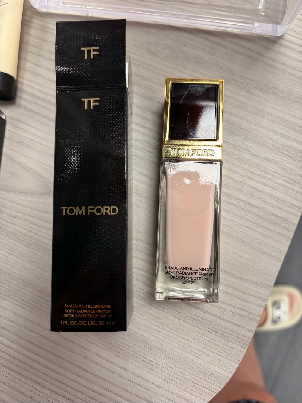 Tom Ford Shade and Illuminate Primer â Soft Pink & Gold Accents. New in box
